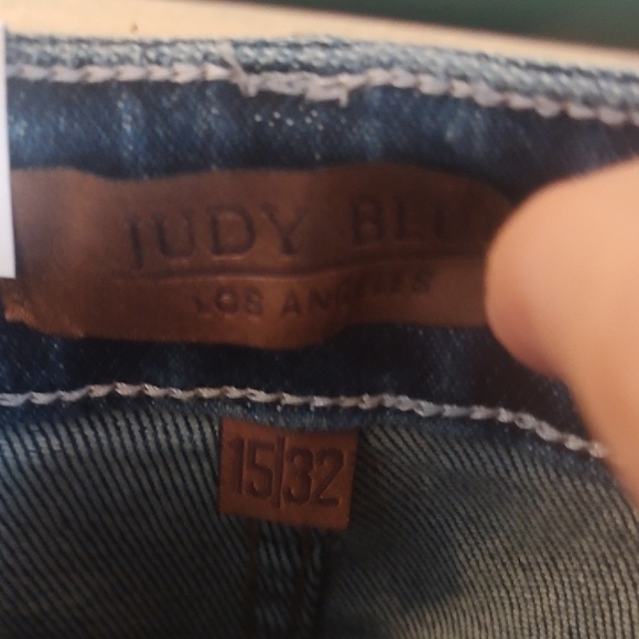 Judy Blue Dark Wash Straight Leg Jeans - Picture 2 of 11
